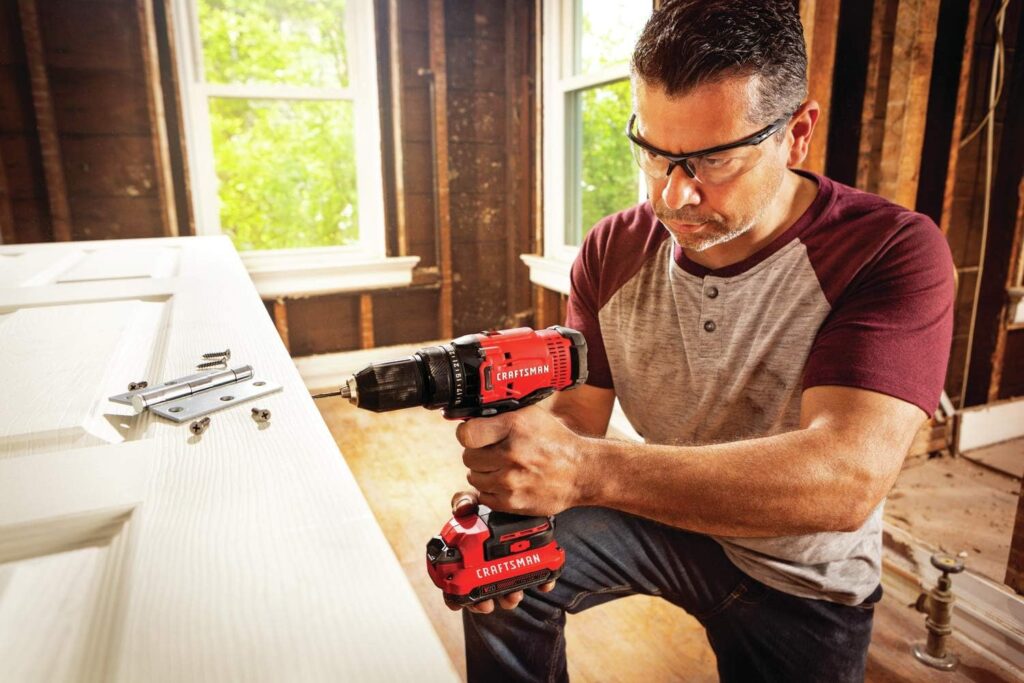 CRAFTSMAN V20 Cordless Drill/Driver Kit, 1/2 inch, Battery and Charger Included (CMCD700C1)